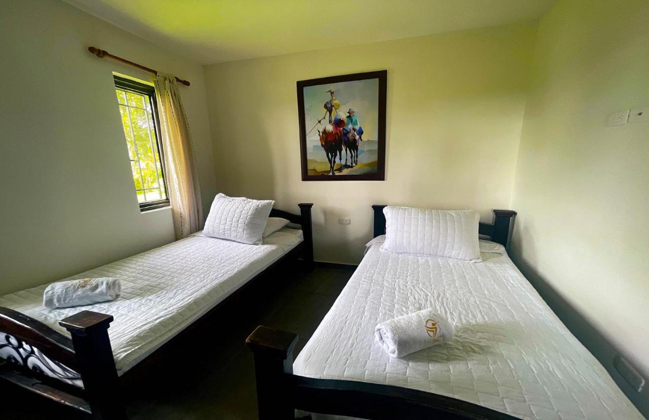 La Victoria Hotel Campestre 킴바야 외부 사진
